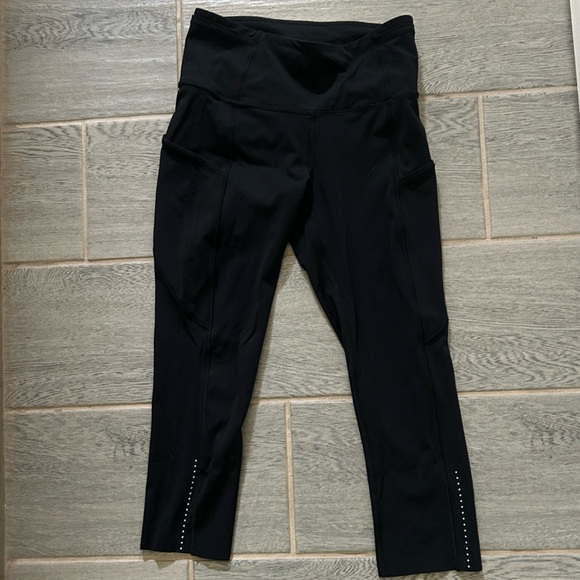 Lululemon leggings - Picture 3 of 4